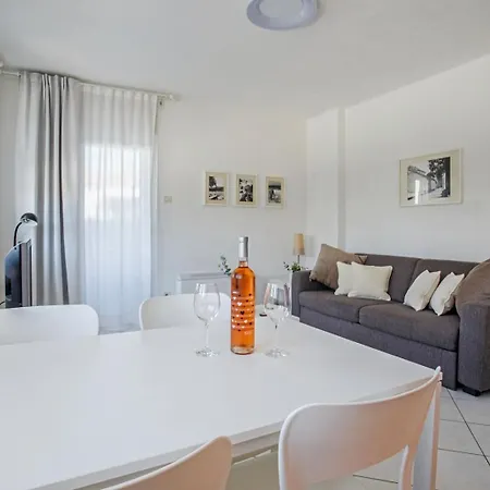 דירה The Martinez House - *