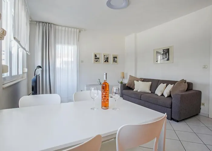 דירה The Martinez House - *